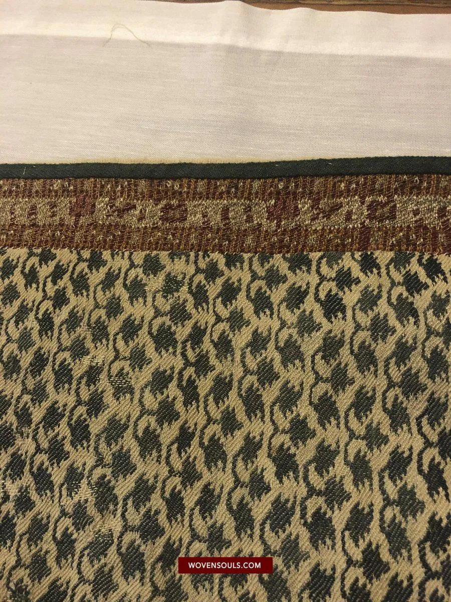 1473 SOLD Antique Moon Shawl