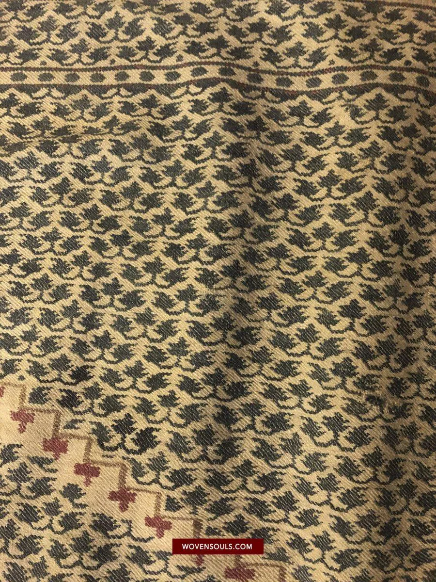 1473 SOLD Antique Moon Shawl