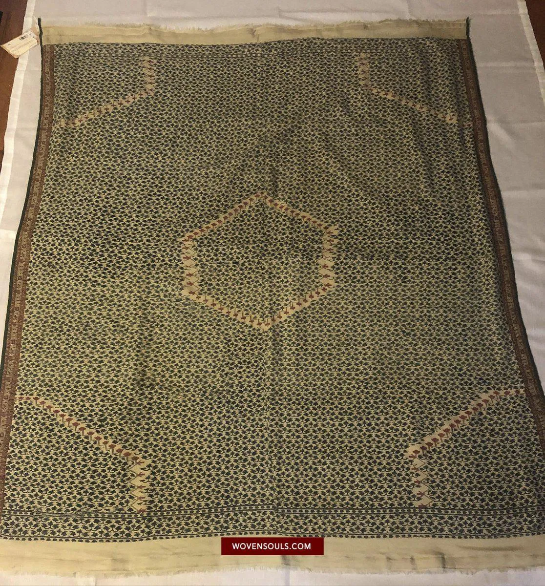 1473 SOLD Antique Moon Shawl
