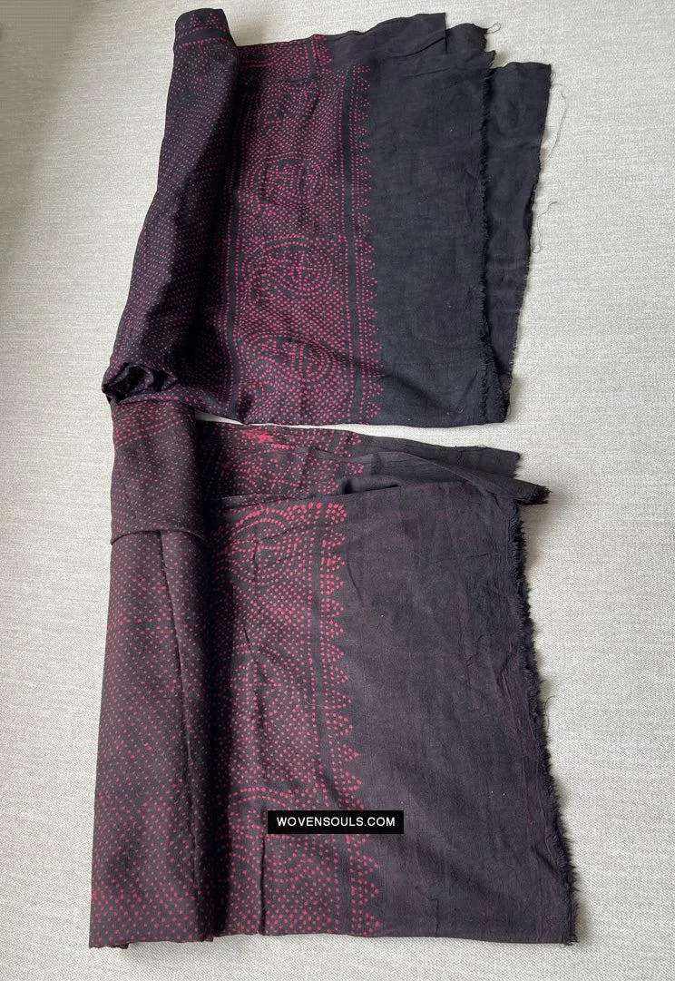 1721 SOLD Pair of Block Printed Cotton Scarf Textile with Bandhani motifs