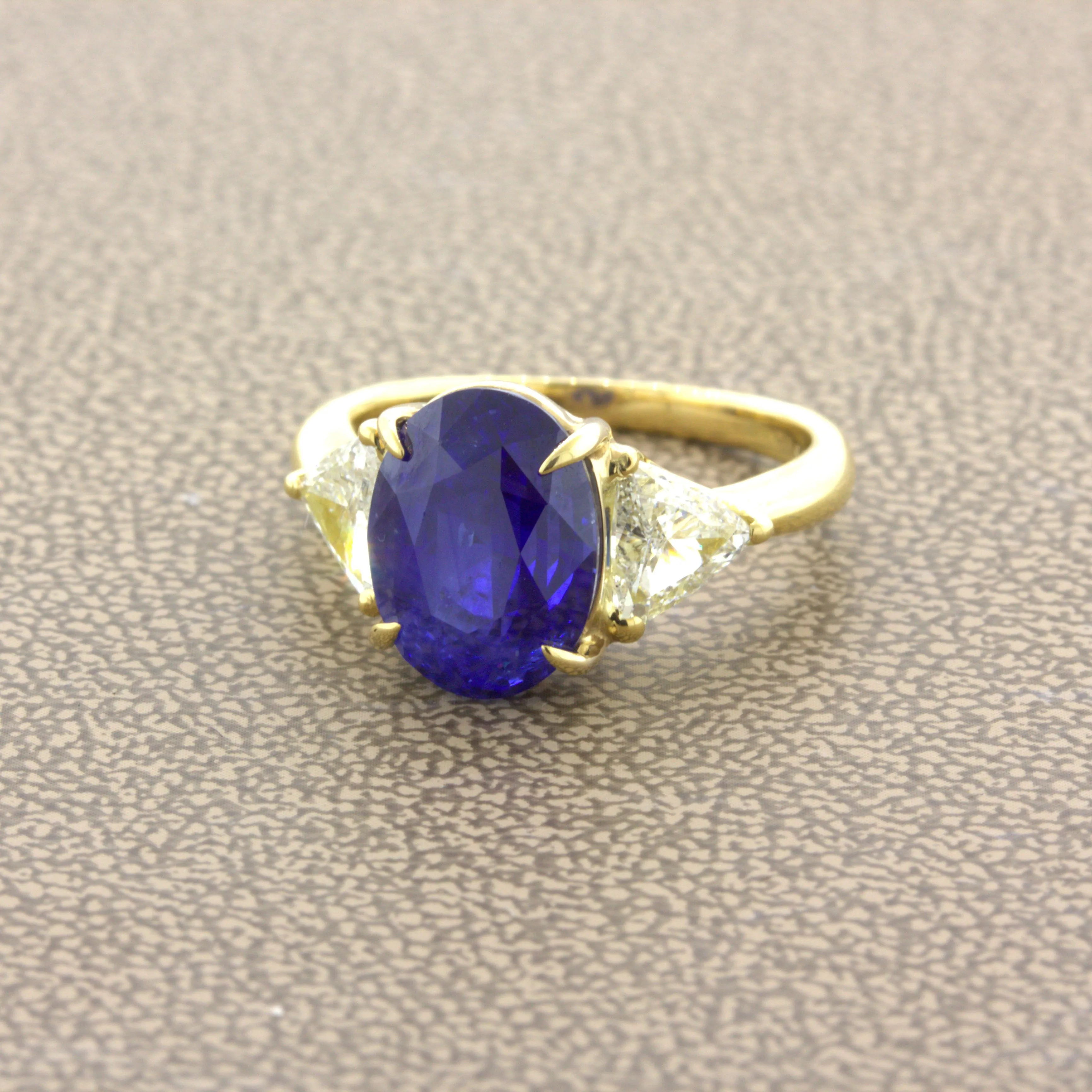 5.87 Carat Blue Sapphire Diamond 18k Yellow Gold 3-Stone Ring, GIA Certified