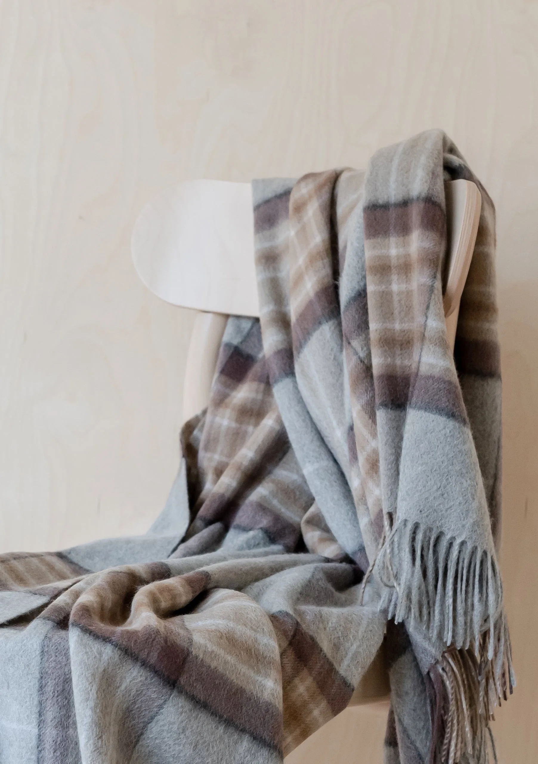 Cashmere Small Blanket in Mackellar Tartan