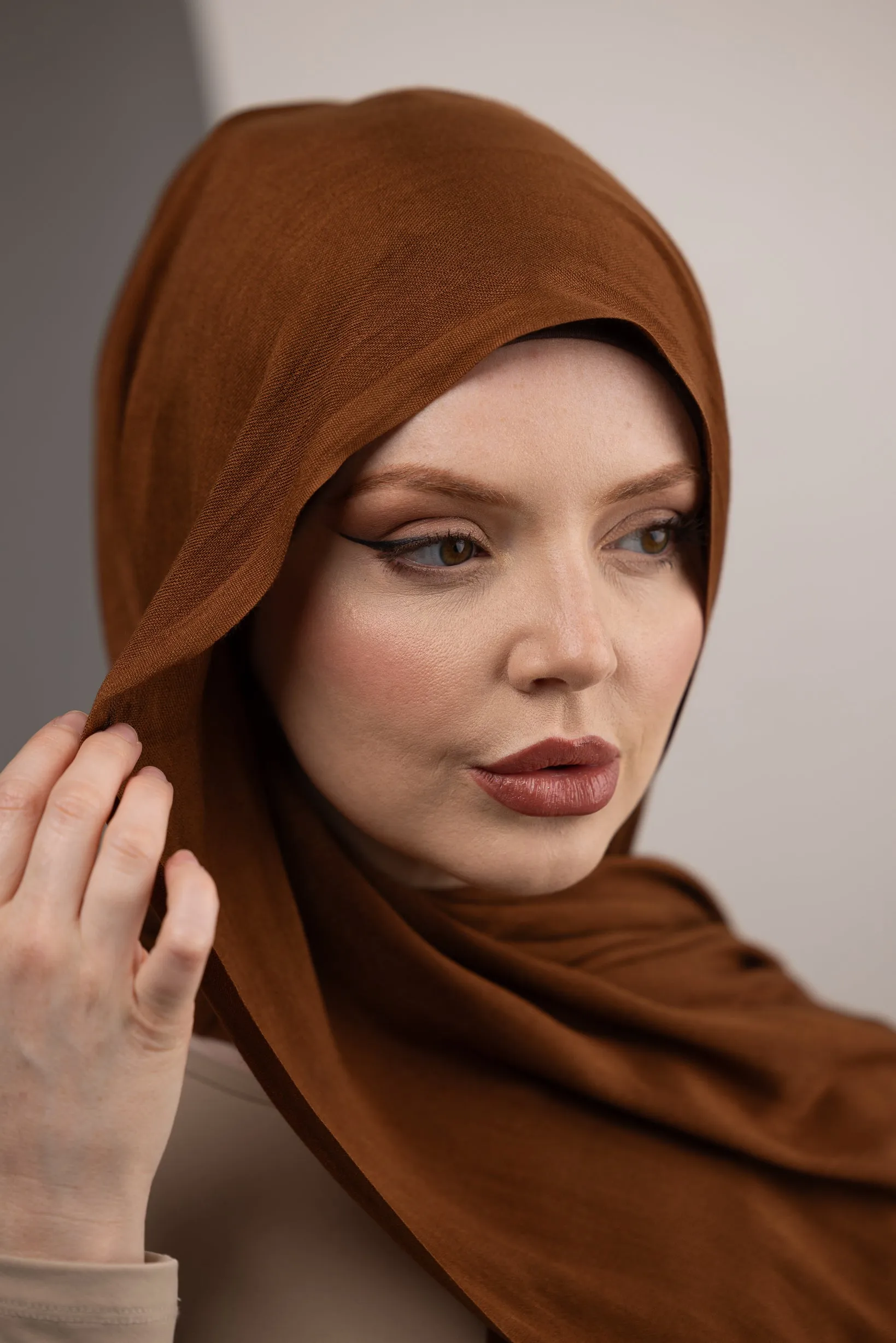 Cotton Tassleless Shawl - Shades of Light Brown