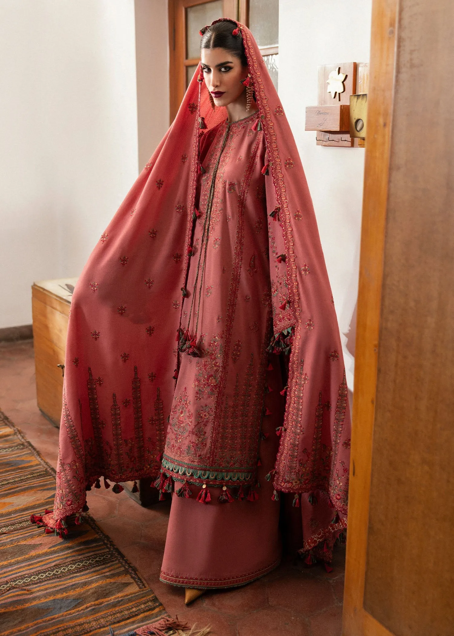 Hussain Rehar Unstitched 3 Piece Karandi A/W Collection'2024-Tulle