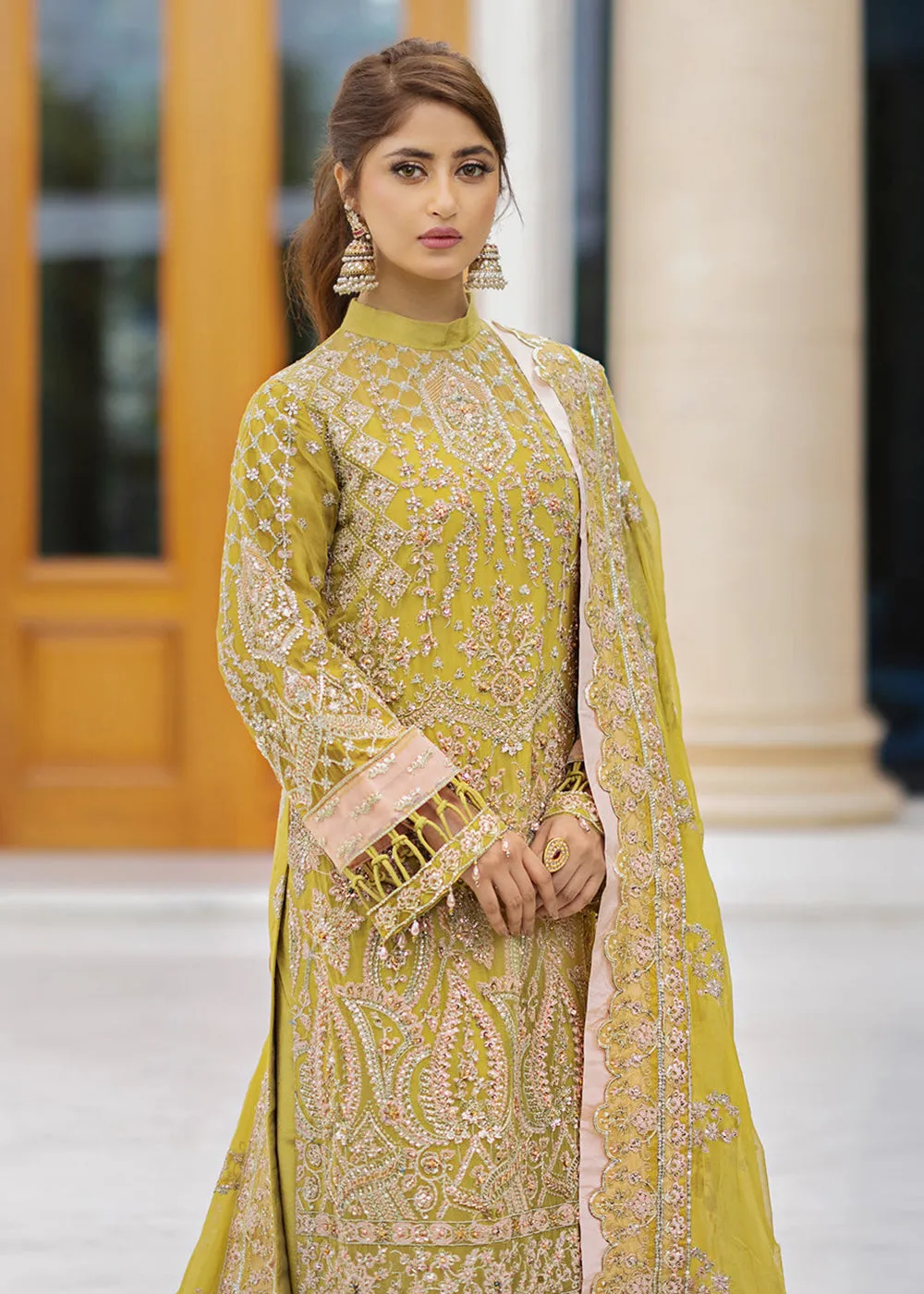 Ishq Aatish Luxury Chiffon '23 by Emaan Adeel | FARAH