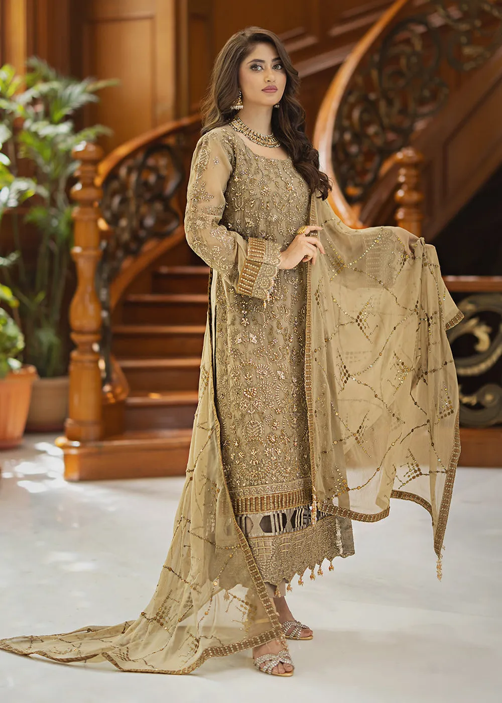 Ishq Aatish Luxury Chiffon '23 by Emaan Adeel | ZORA