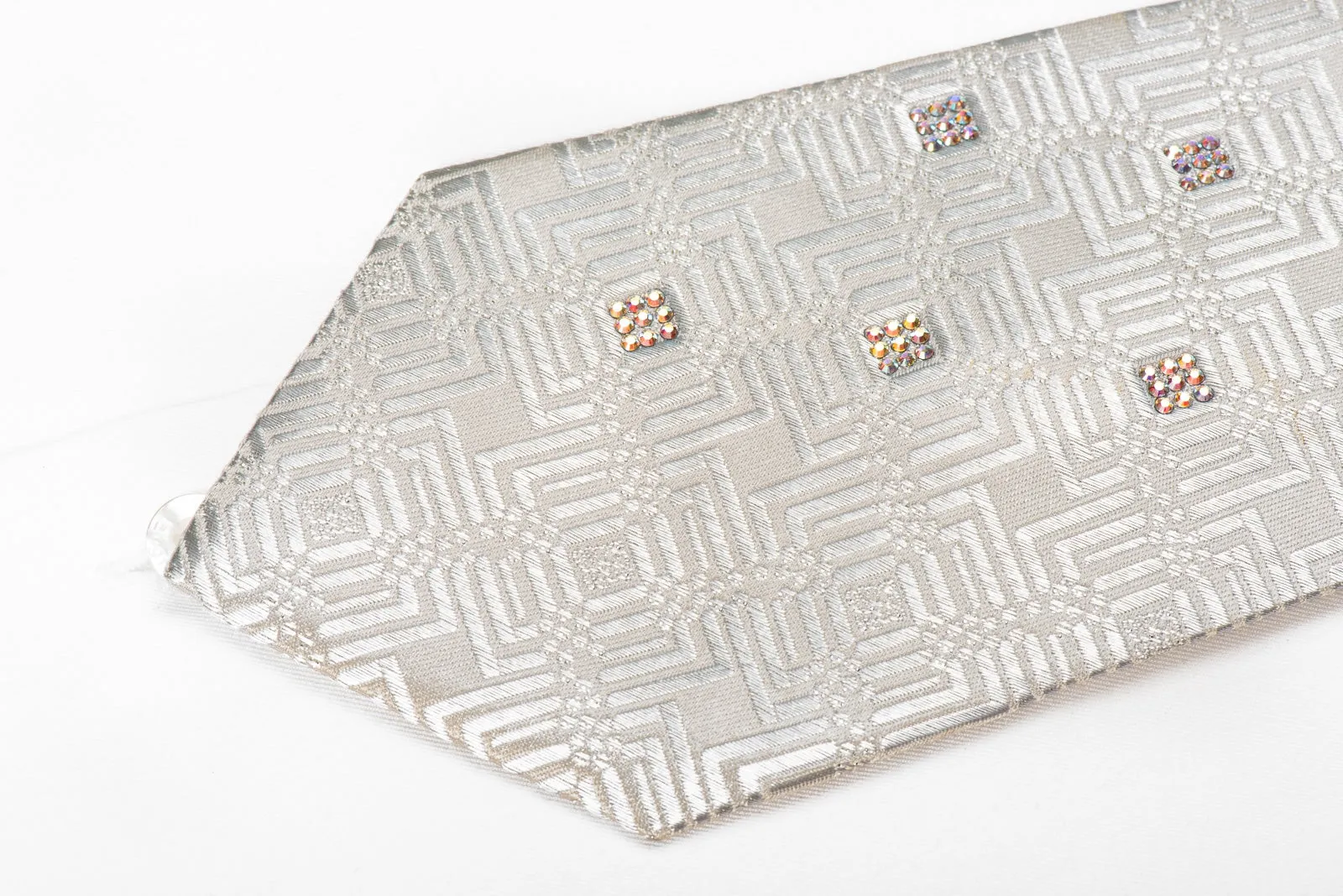 Louis Quatorze Men's Crystal Silk Necktie Silver Geometric On White With Sparkles