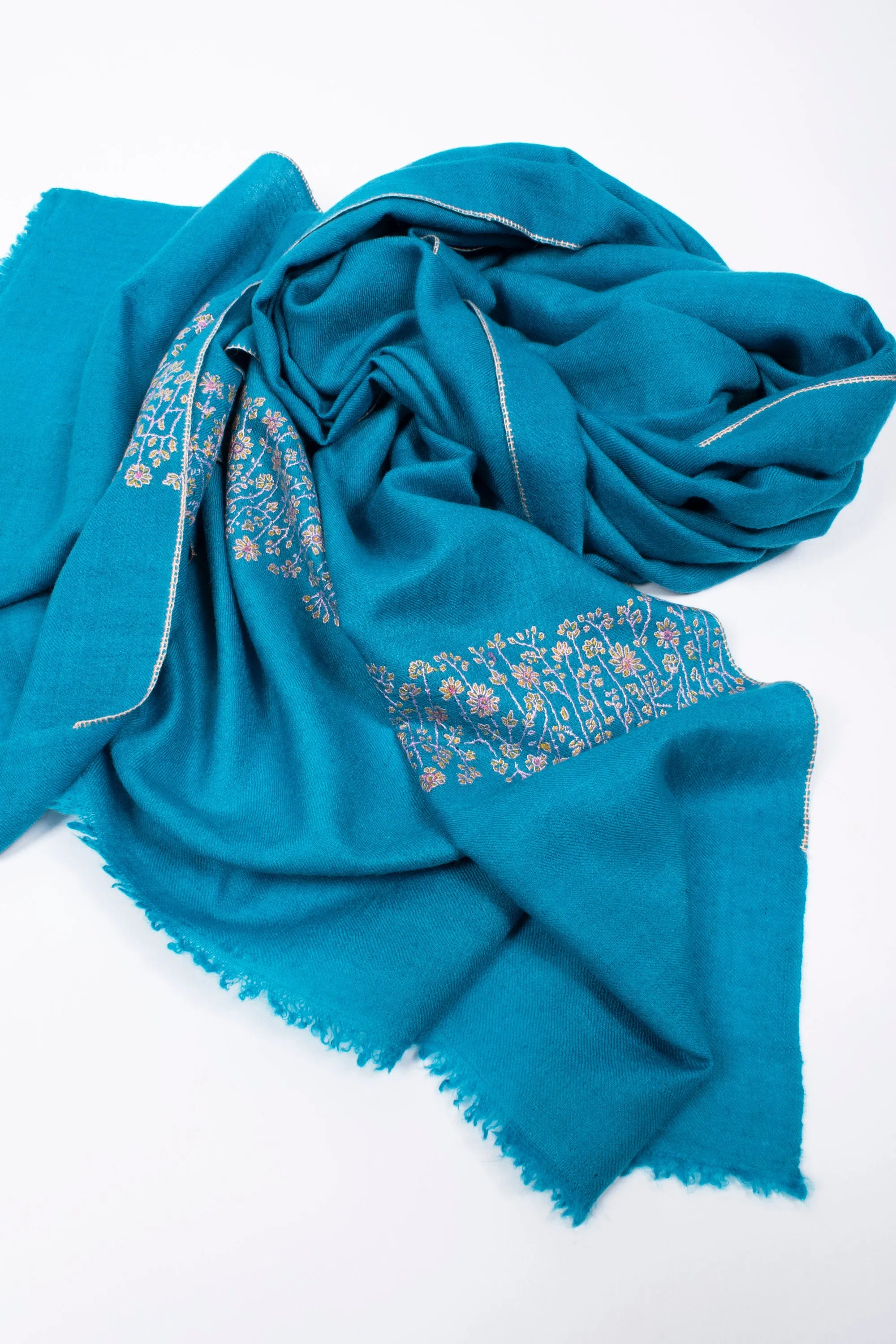Natural Scarves, Super Soft Pashminas, Needlework Embroideries, Kashmiri Shawls, Autumn Wraps, Gorgeous Scarf, 28x80" - LESBOS