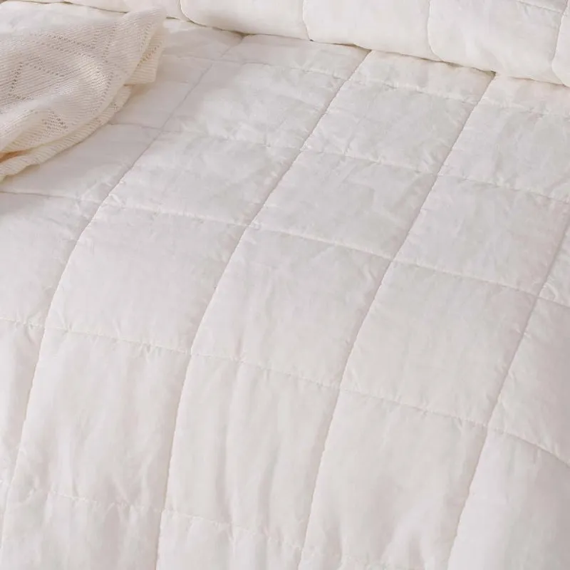 Vintage Design French Linen White Coverlet Set