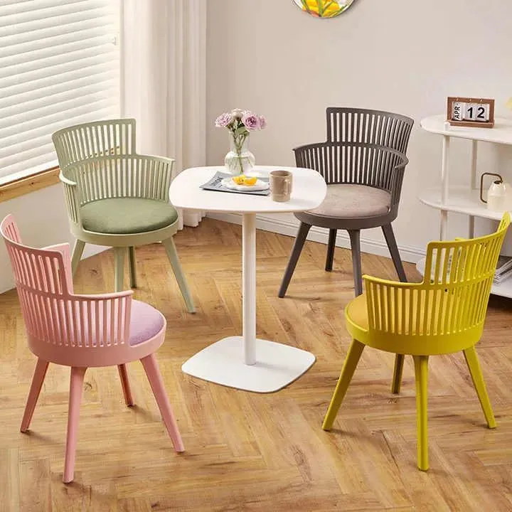 Wooden Twist Fictile Outdoor Cafe Chair Stylish Dining Chair for Plastic Cafe Restaurant Chair